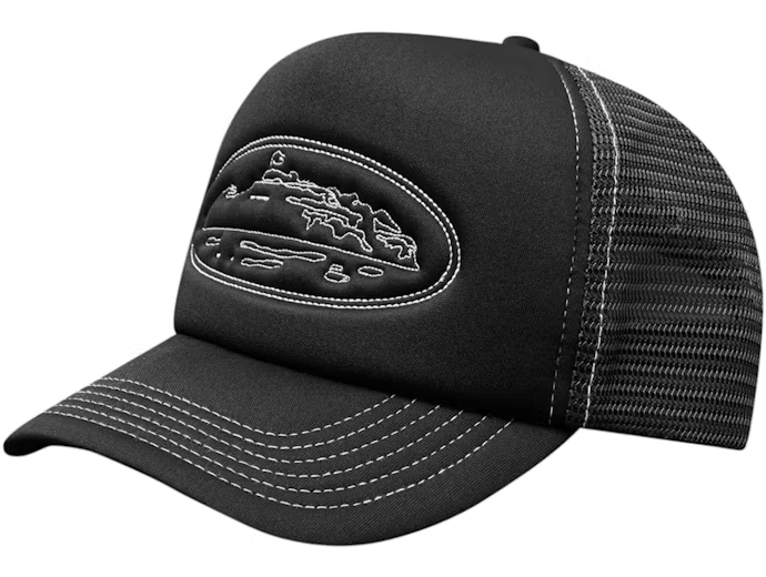 Corteiz Island Outline Trucker Hat Black